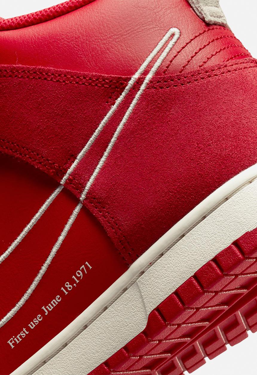 Nike - Dunk High SE "First Use"