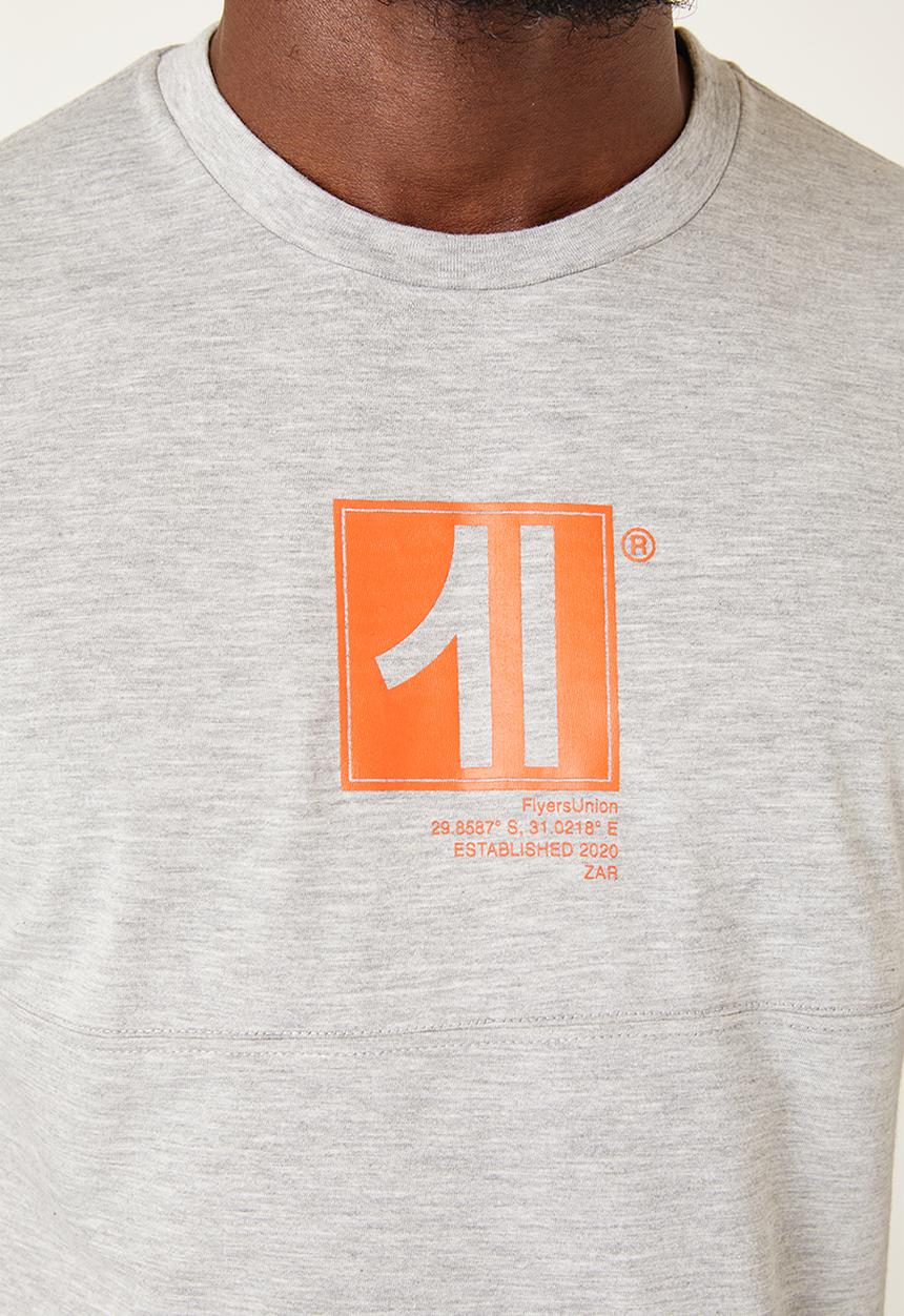 Flyersunion - Mens-regular tee with chest panel - grey melange