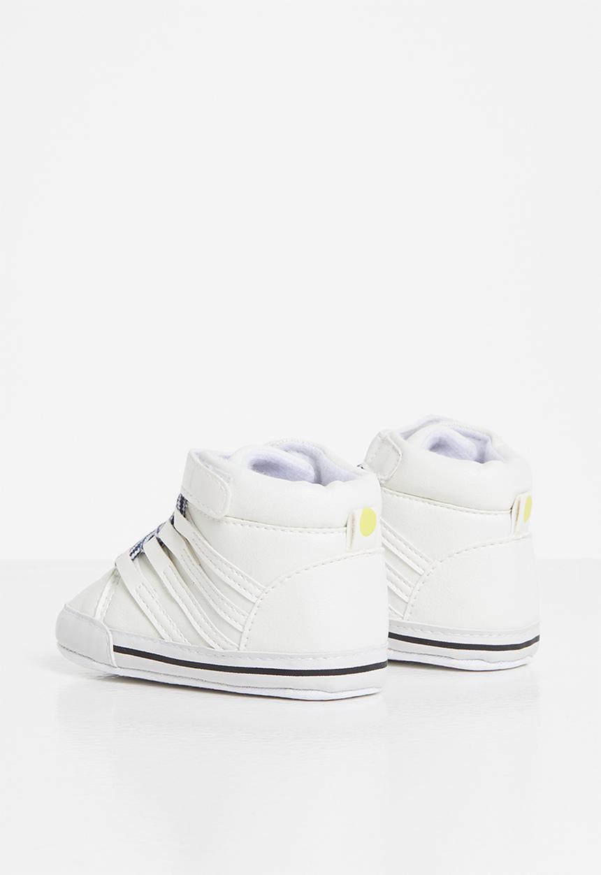 Pop Candy - Boys lace up hi-top sneaker - white