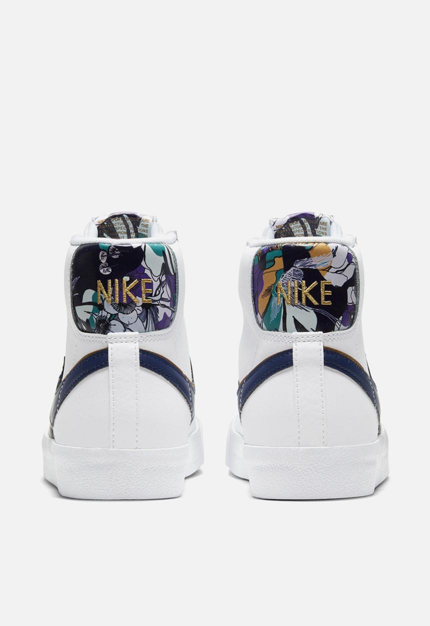 Nike - Blazer mid '77 se (gs) - white/blvoid