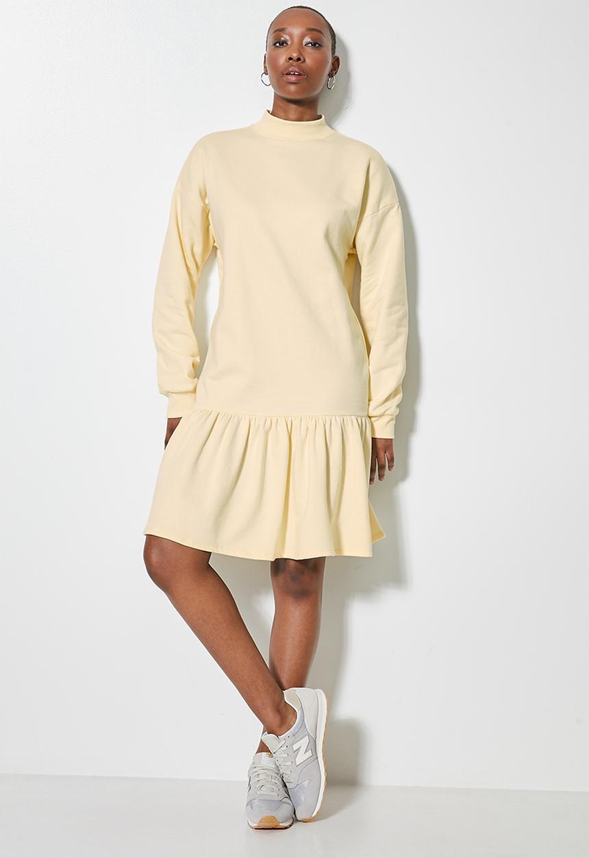 Superbalist - Long sleeve tiered sweat dress - yellow 