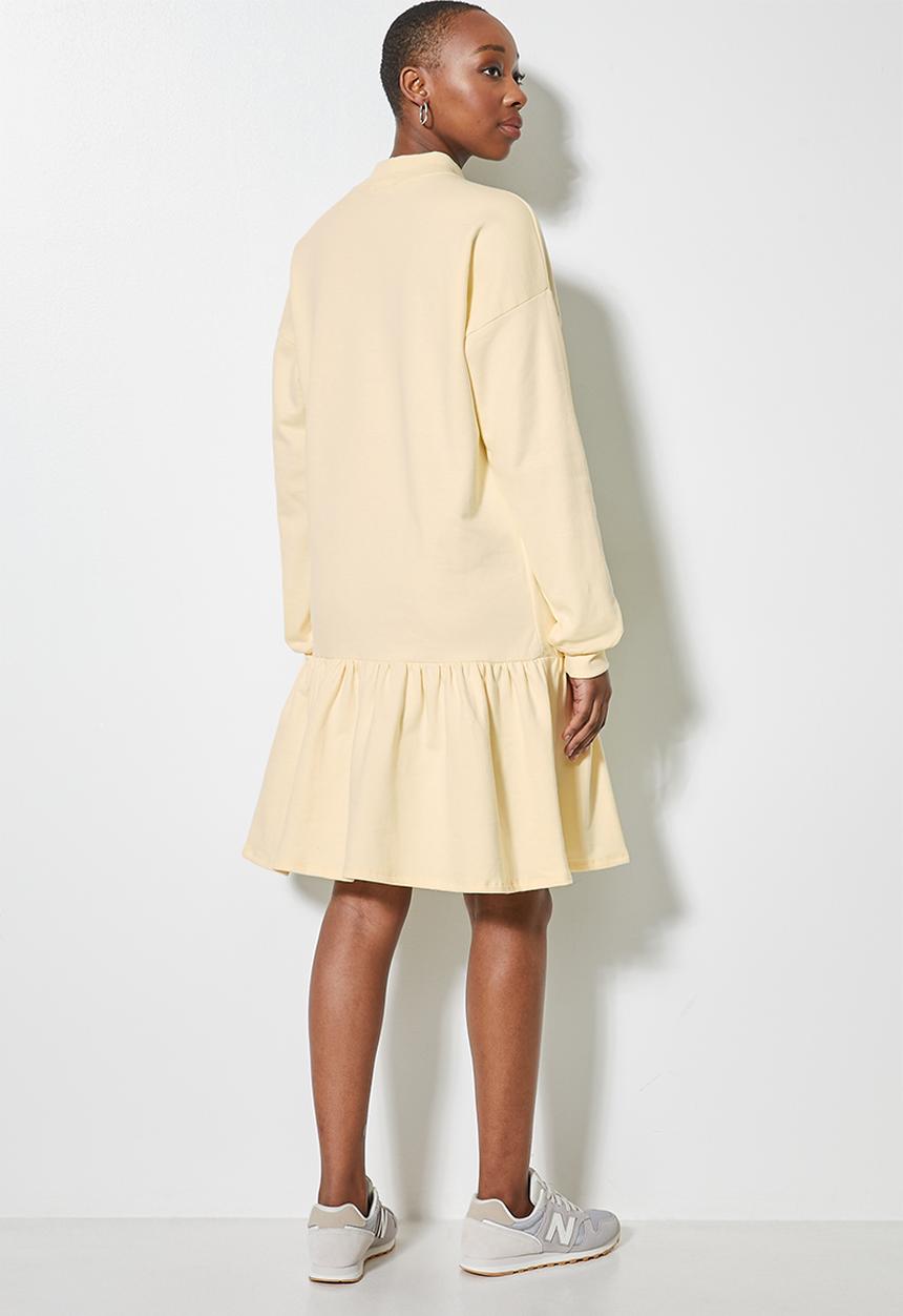 Superbalist - Long sleeve tiered sweat dress - yellow 