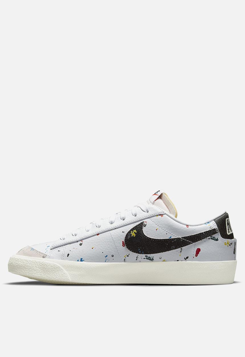 Nike - Blazer low '77 - white/black-white-sail