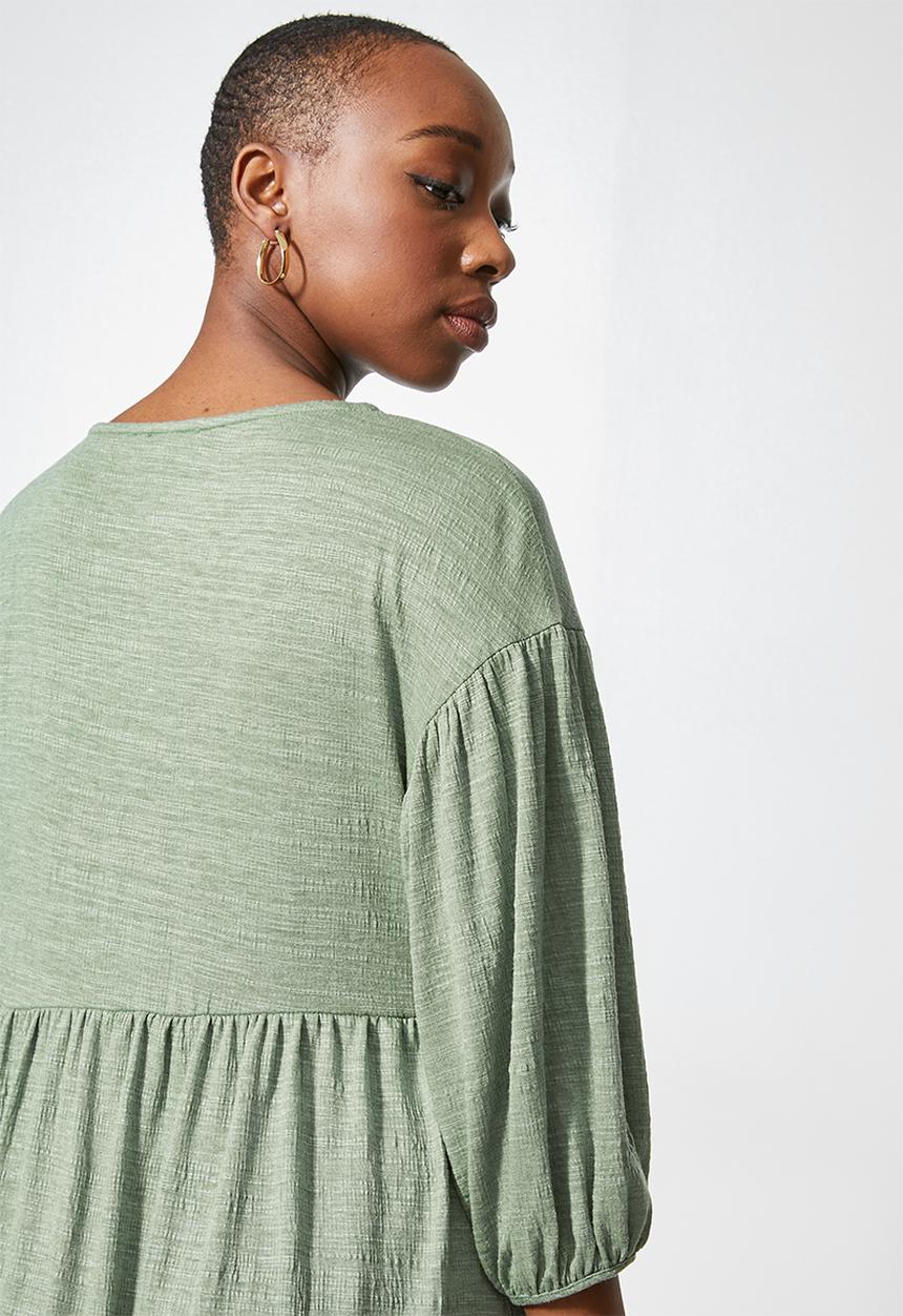 VELVET - Volume babydoll mini tiered dress - green 