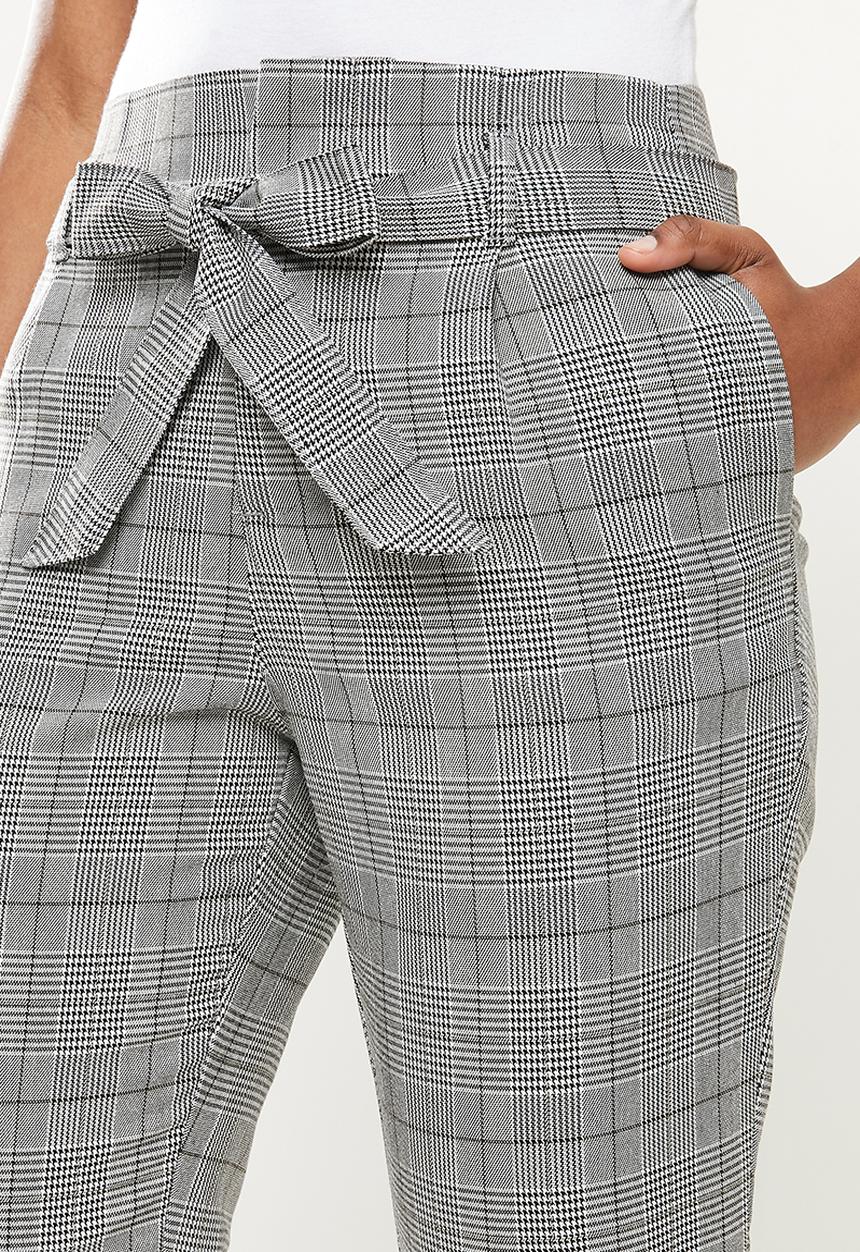 Vero Moda - Maya loose check tie pant - snow white black