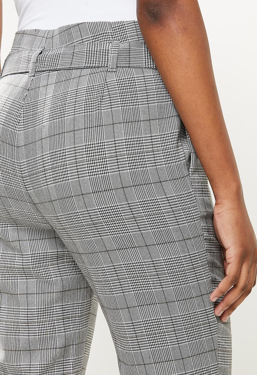 Vero Moda - Maya loose check tie pant - snow white black