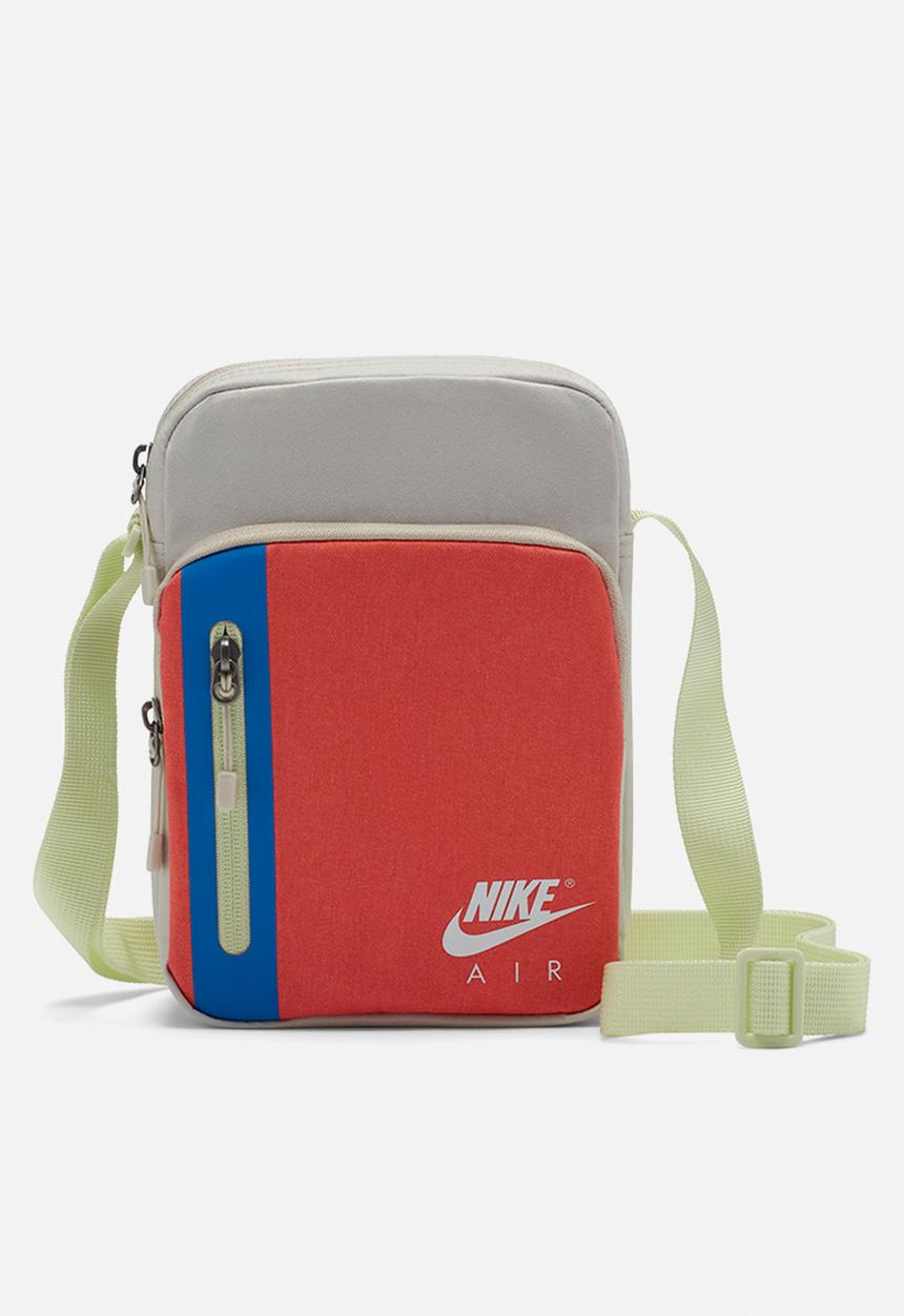 Nike - Nike tech crossbody - Nike Air - light bone/magic ember/white