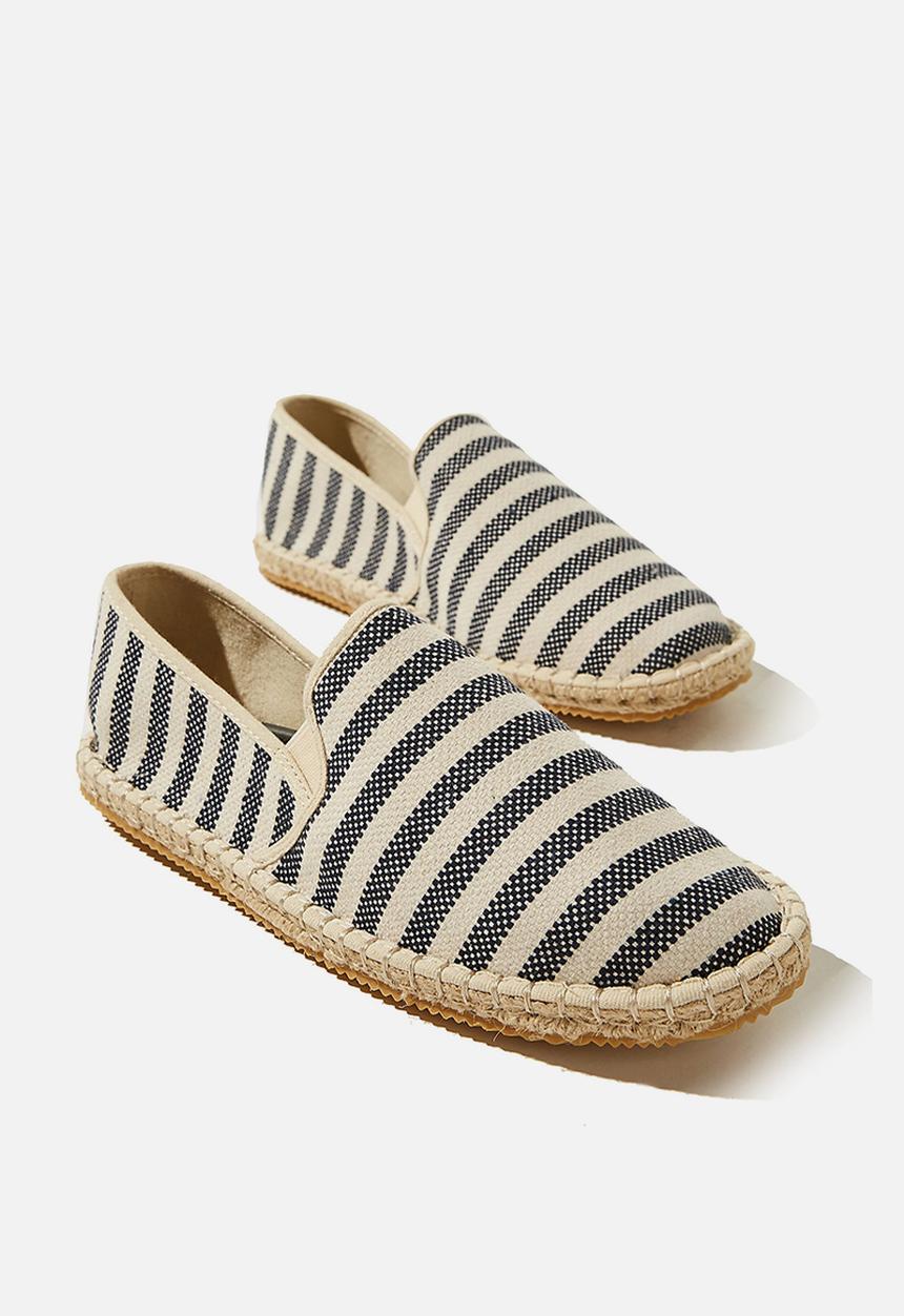 Cotton On - Noah espadrille slip-on  - natural & navy stripe