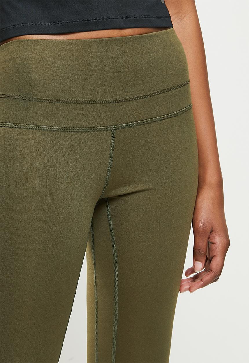STYLE REPUBLIC - Seamfree 7/8 leggings with cuff - army green