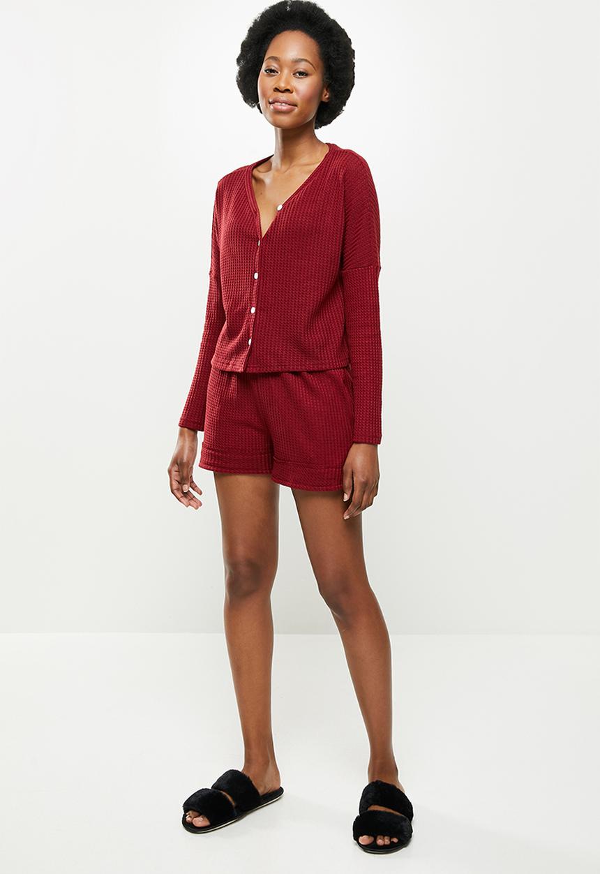 STYLE REPUBLIC - Waffle sleep top & shorts set - red
