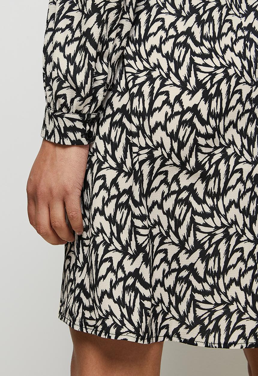 edit - Curved waist short dress - black ecru ikat animal