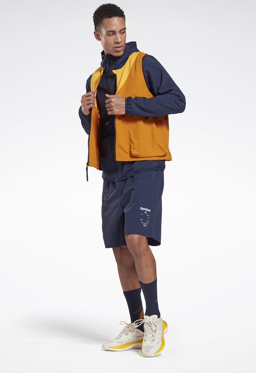 Reebok - Ts road trip vest jackets - radiant ochre