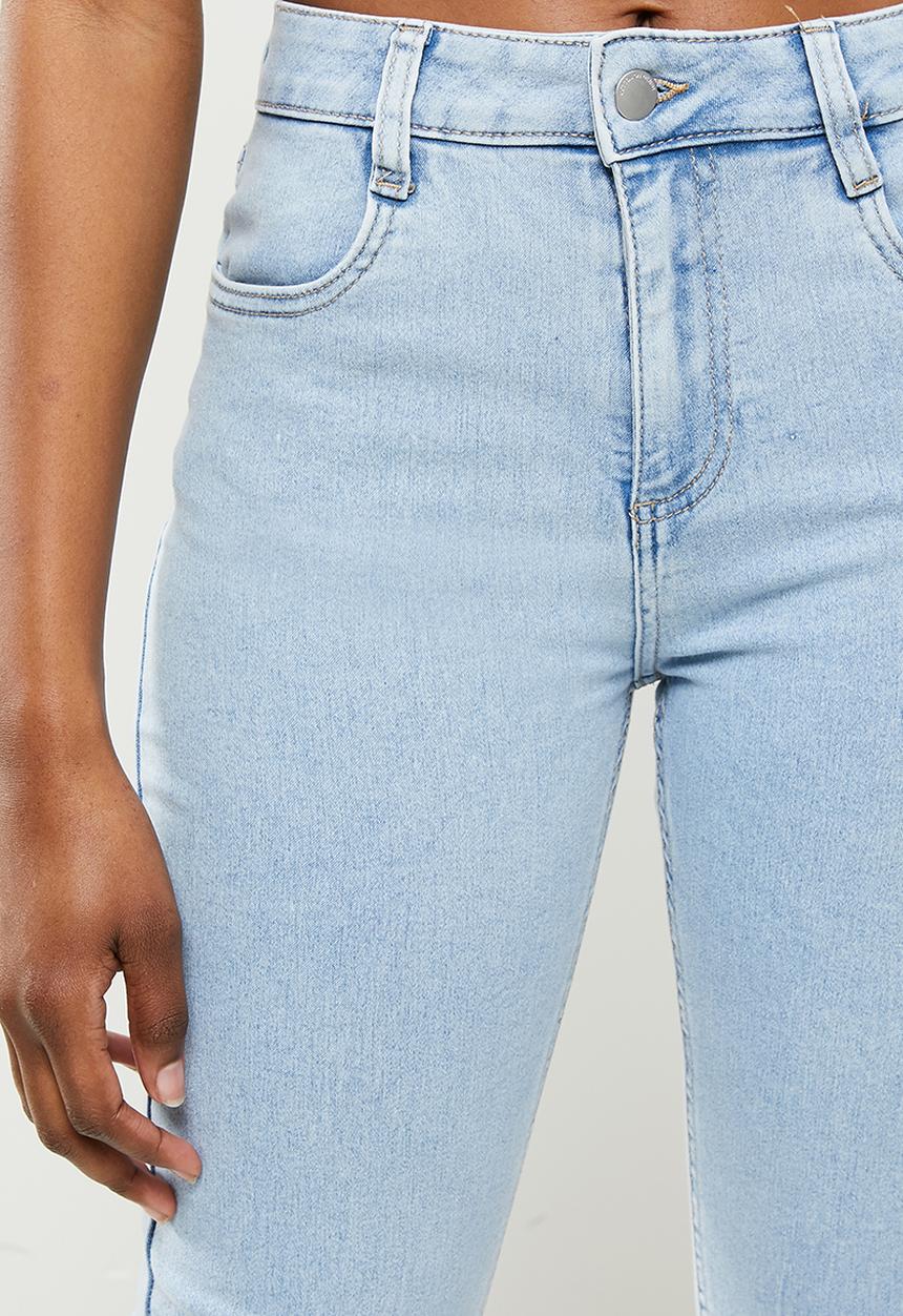 Cotton On - Mid rise cropped super stretch - lennox blue pockets