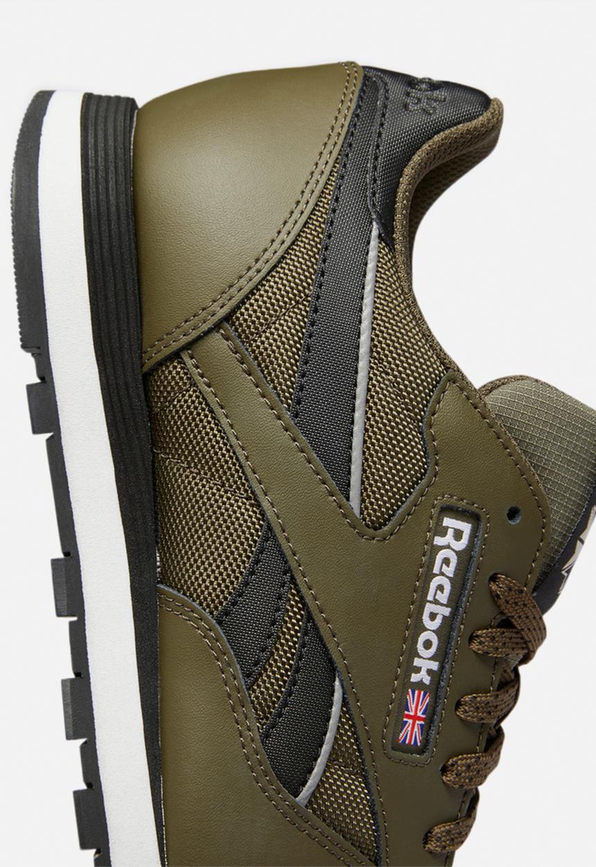 Reebok - CL Leather