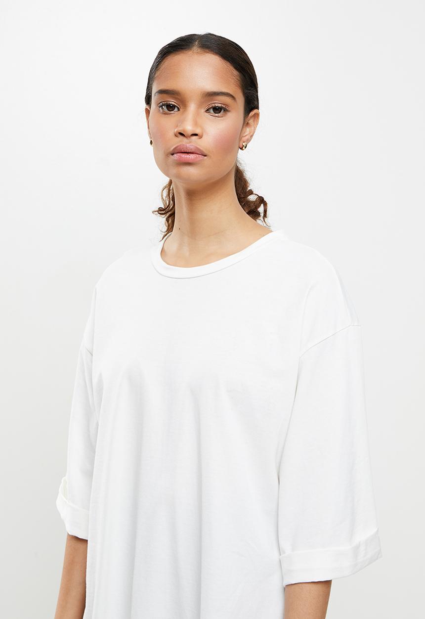 Trendyol - Double sleeve asymmetric boyfriend knitted t-shirt - white