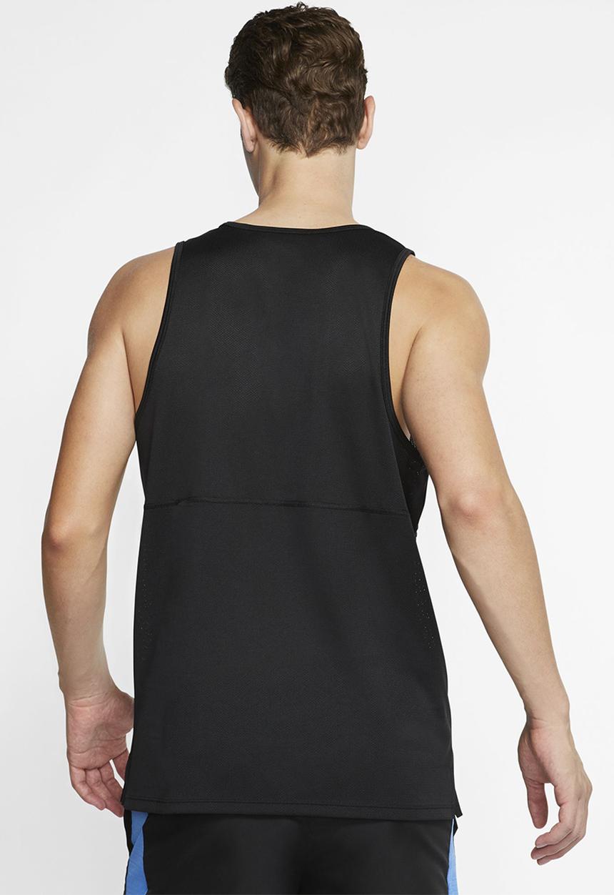 Nike - Nike breathe run tank - black