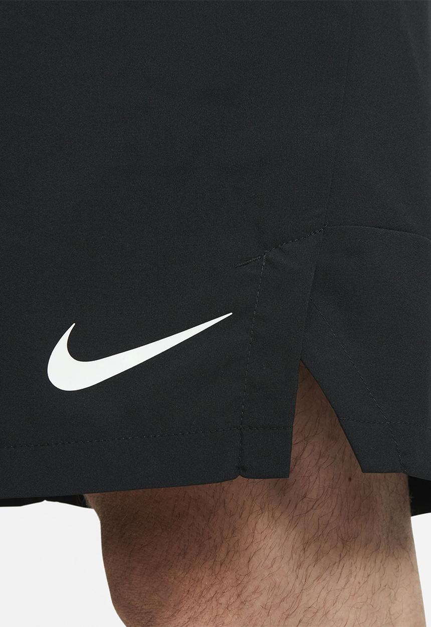 Nike -  Flex Woven Training 3.0 Shorts - black & white