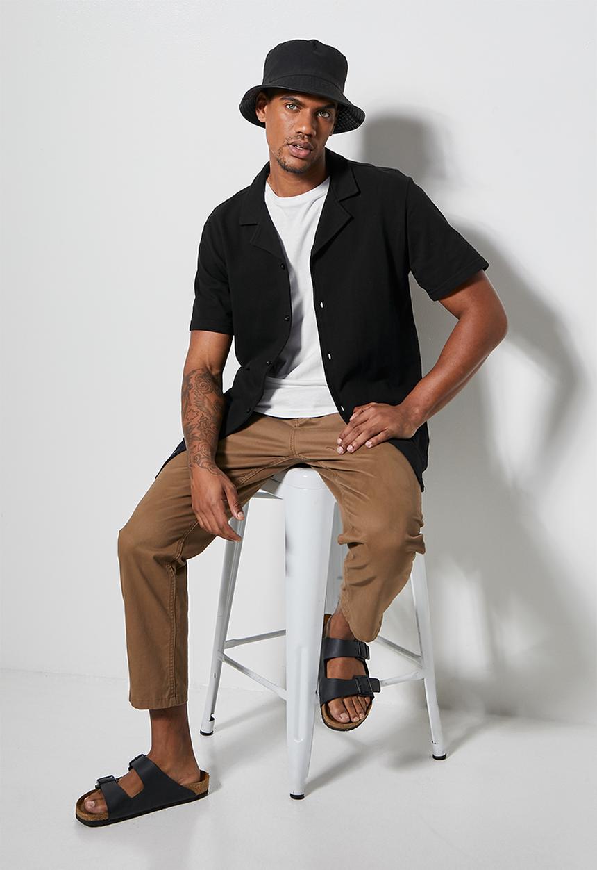 Superbalist - Pique knit resort shirt - black 