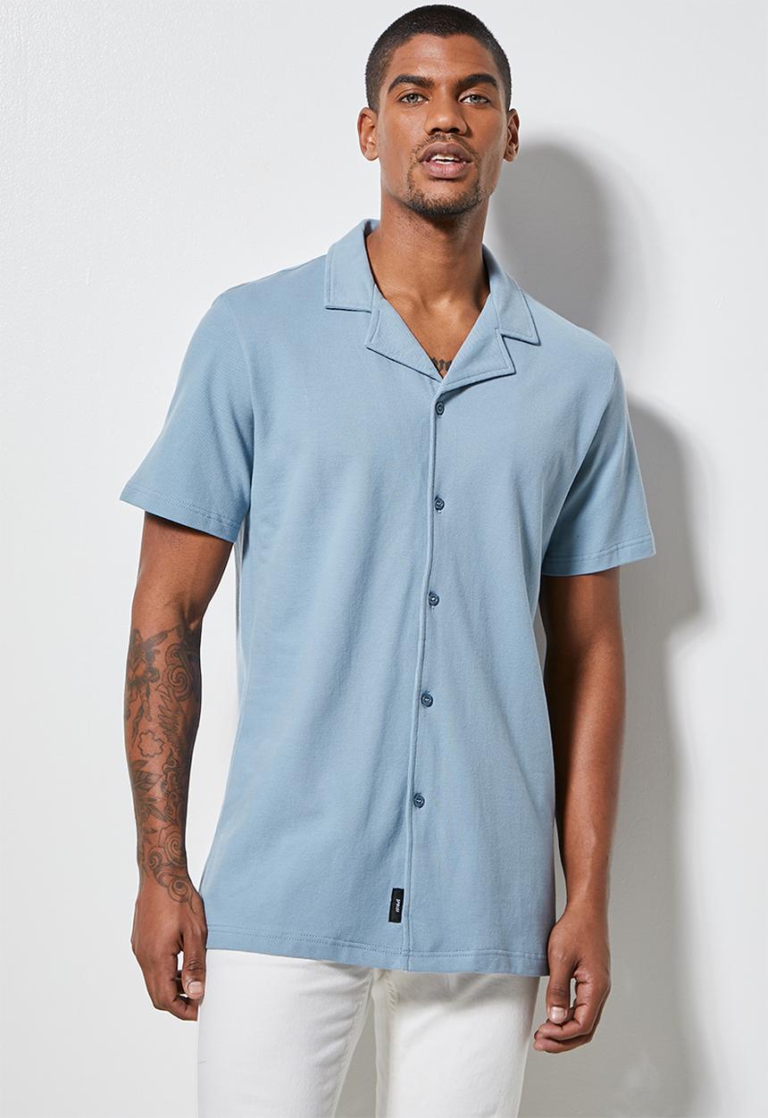 Superbalist - Pique knit resort shirt - dusky blue