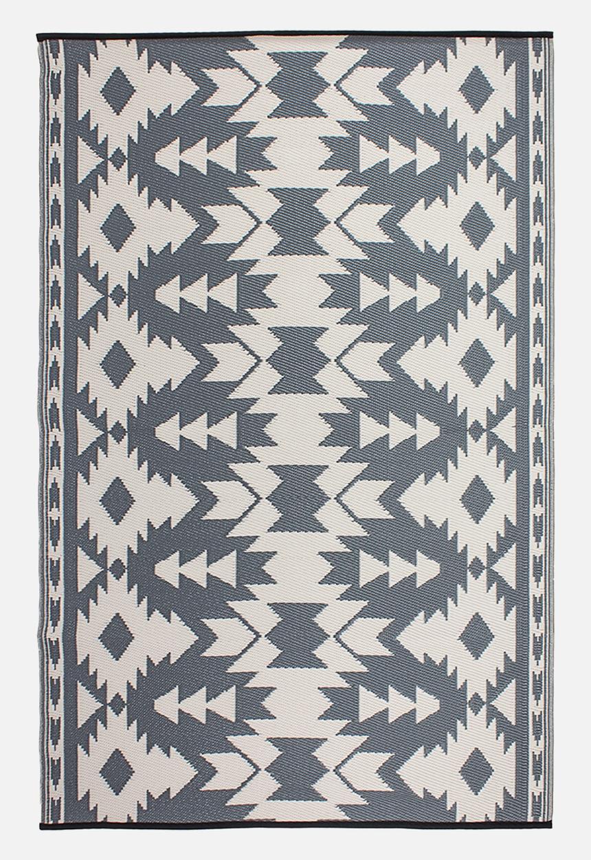 Fab Habitat - Miramar outdoor rug -grey