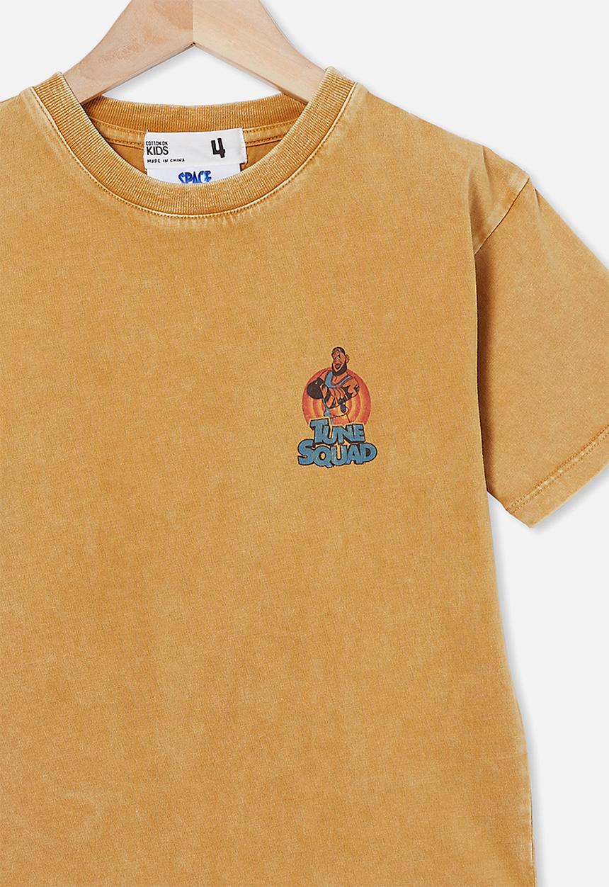 Cotton On - License drop shoulder short sleeve tee - lcn wb honey gold / lebron