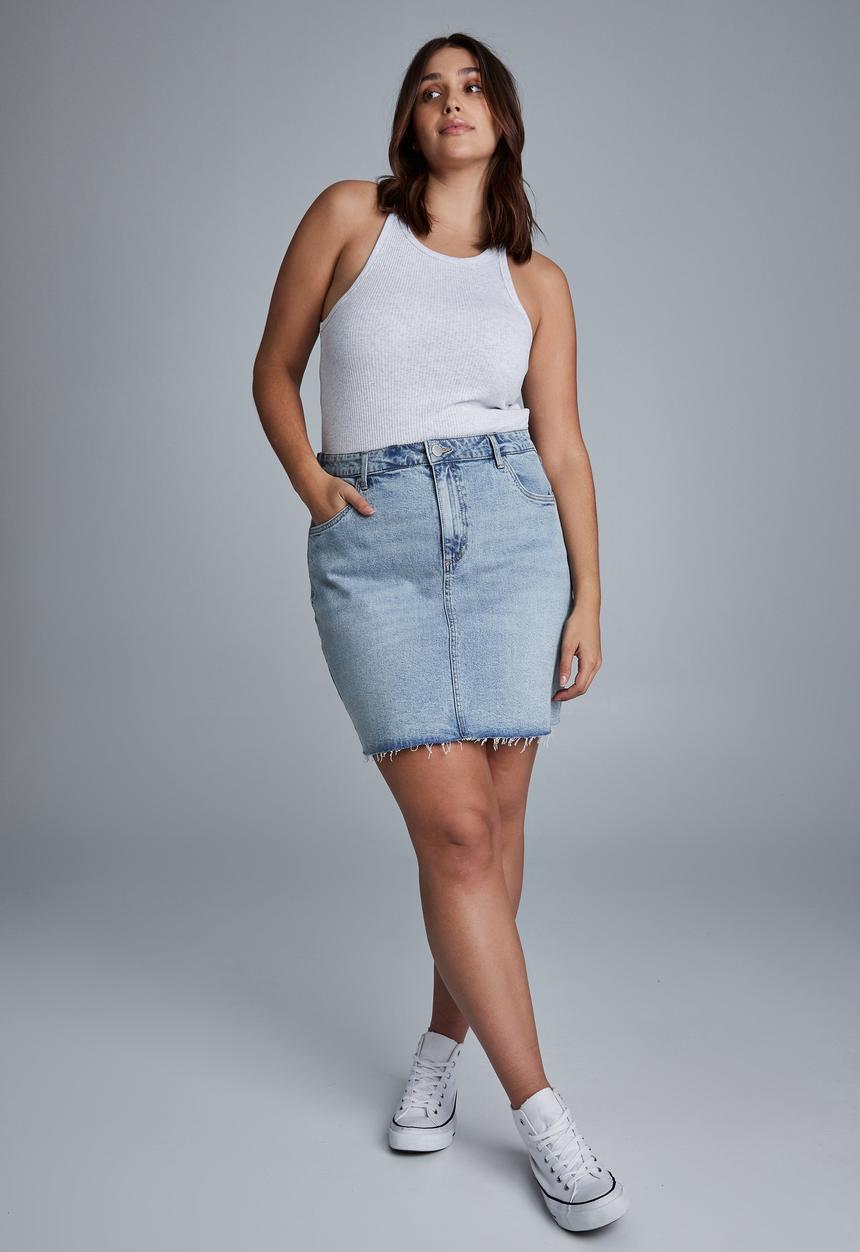 Cotton On - Curve denim mini skirt - lennox blue
