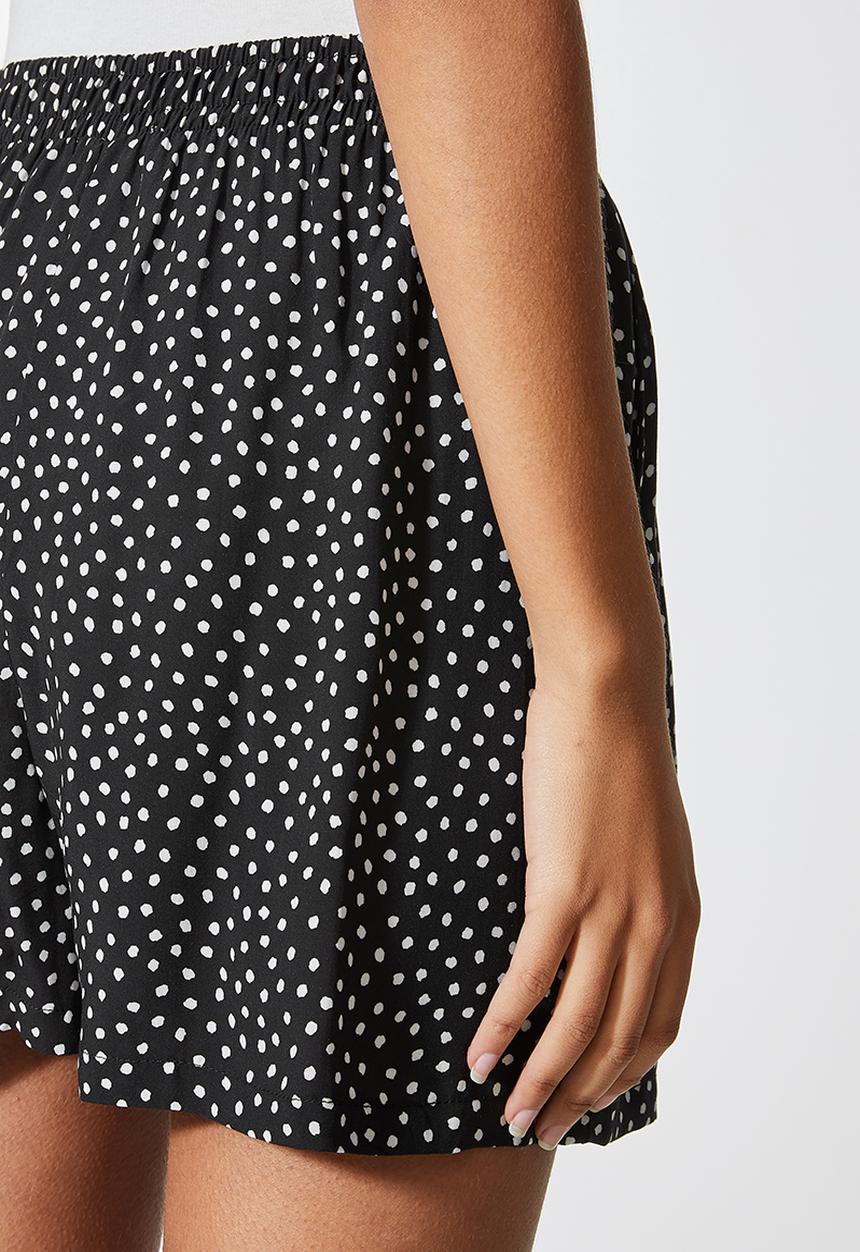 Superbalist - Pull on shorts - black & white