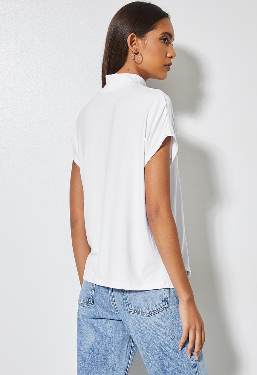 Superbalist - Easy fit tee with ribbed neckline - white