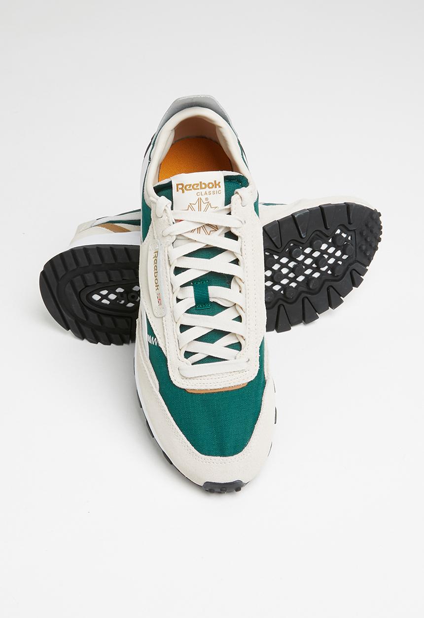 Reebok - CL Legacy
