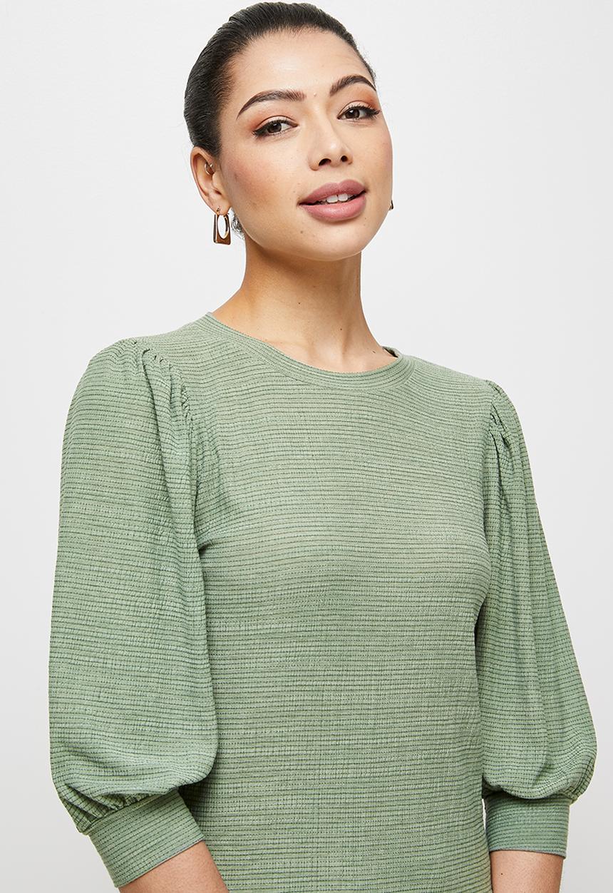 edit - Textured bellow sleeve tee - sage