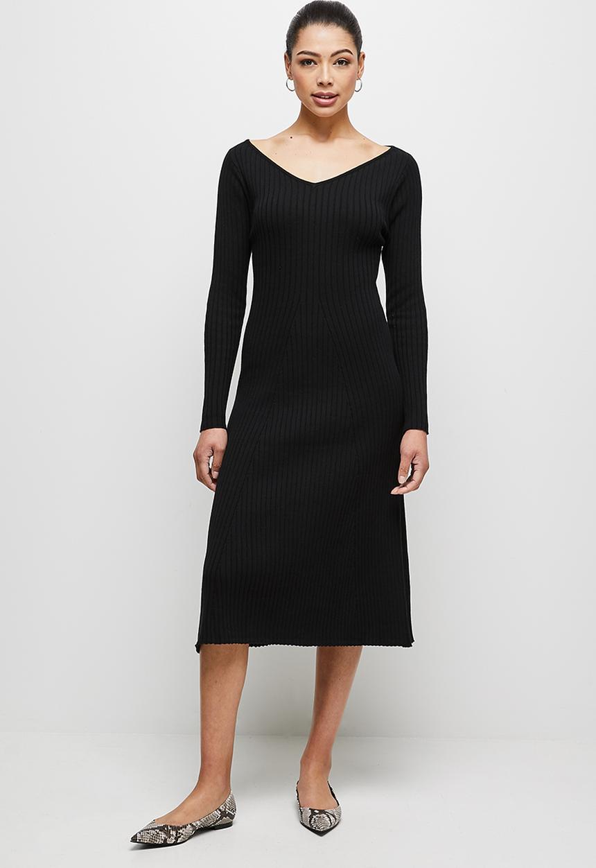 edit - V wide neck ribbed swing midi - black