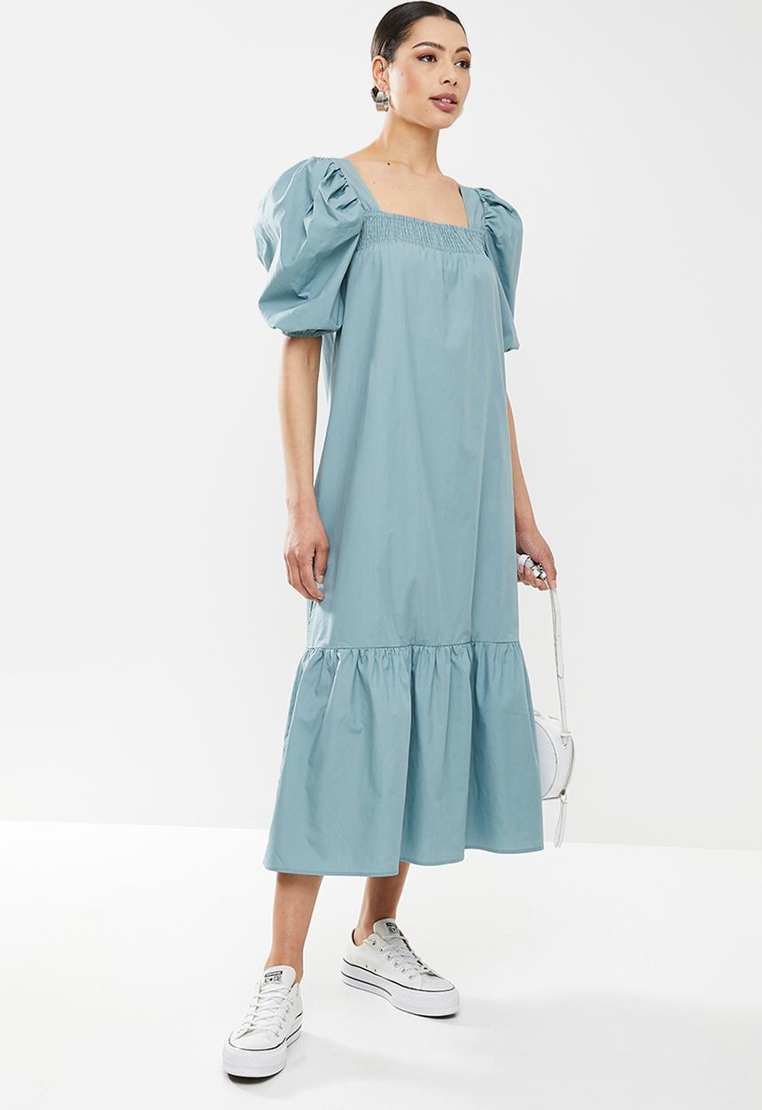 Missguided - Puff sleeve square neck smock midi dress - blue