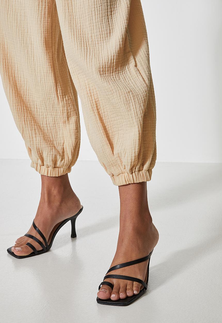 VELVET - Pull on textured balloon pant - neutral