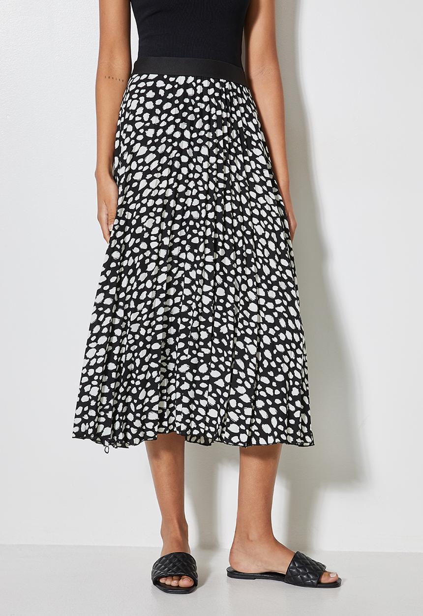 VELVET - Printed pleated midi skirt - black & white 