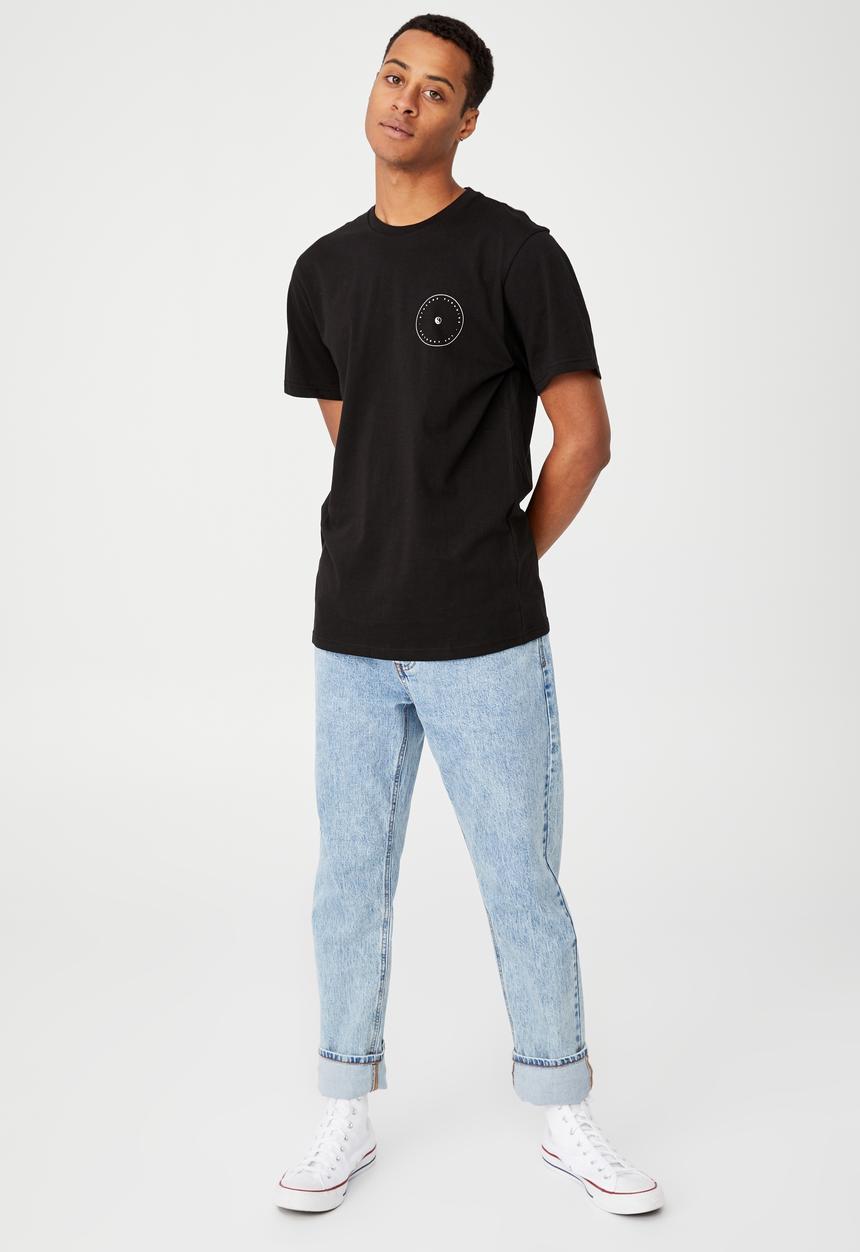 Cotton On - Tbar street t-shirt - black