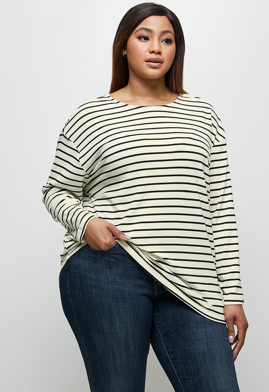 edit Plus - Striped v-neck boxy tee - black & neutral