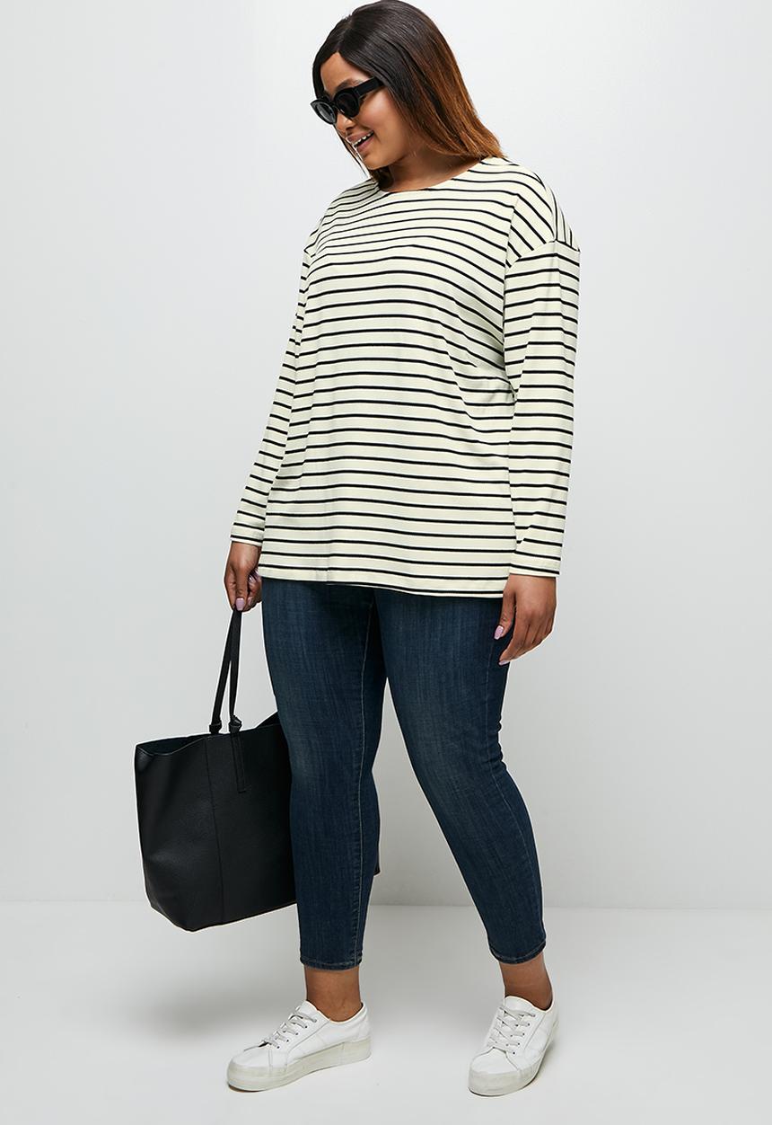 edit Plus - Striped v-neck boxy tee - black & neutral