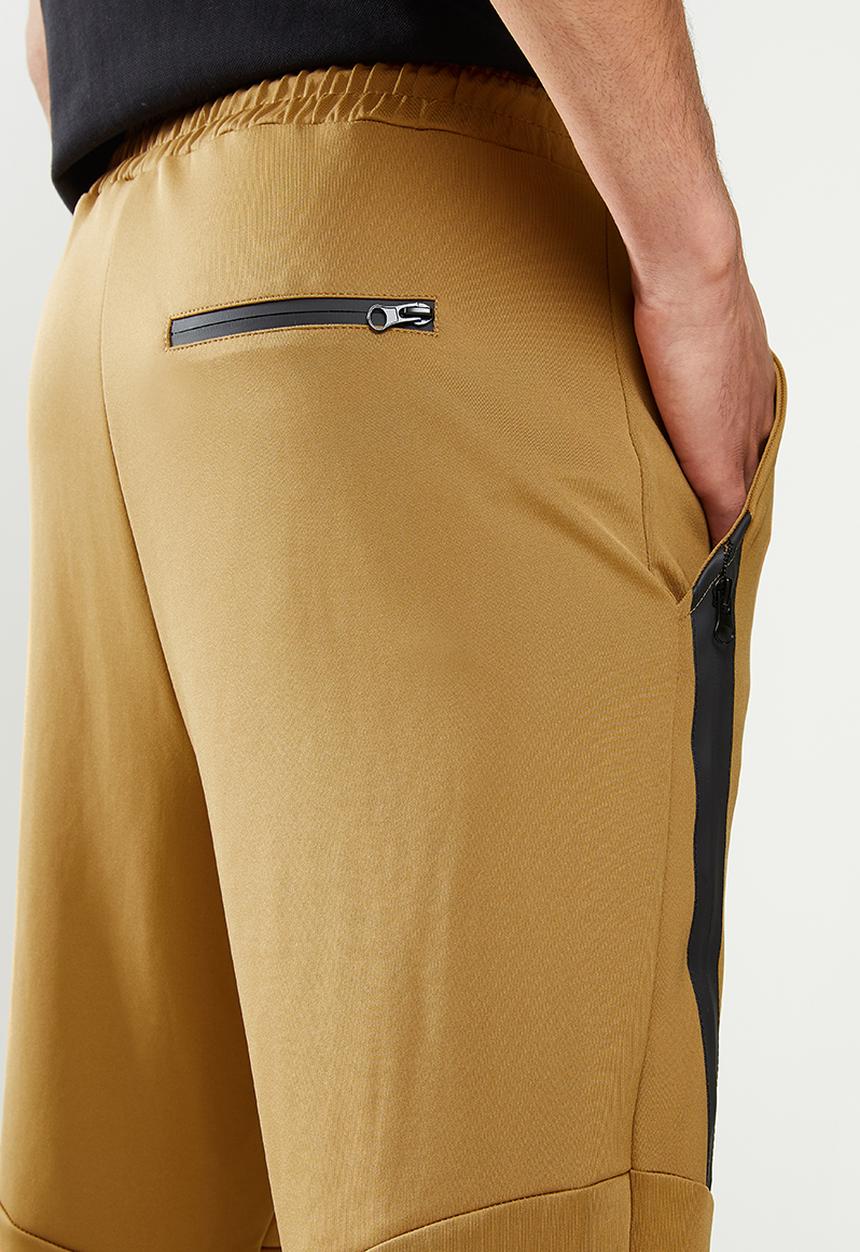 FUBU - Mens essential jogger - camel