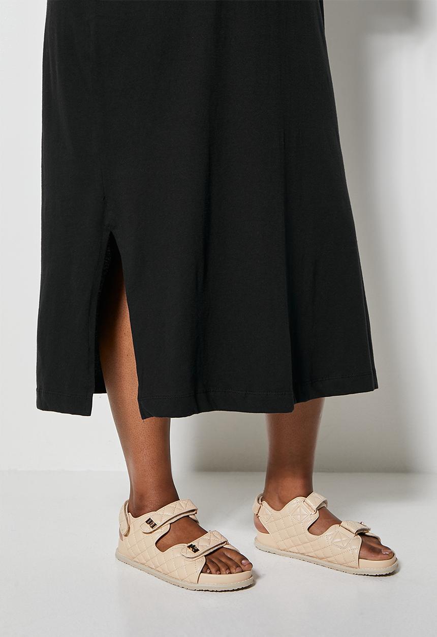 Superbalist - Dropped shoulder T-shirt dress - black