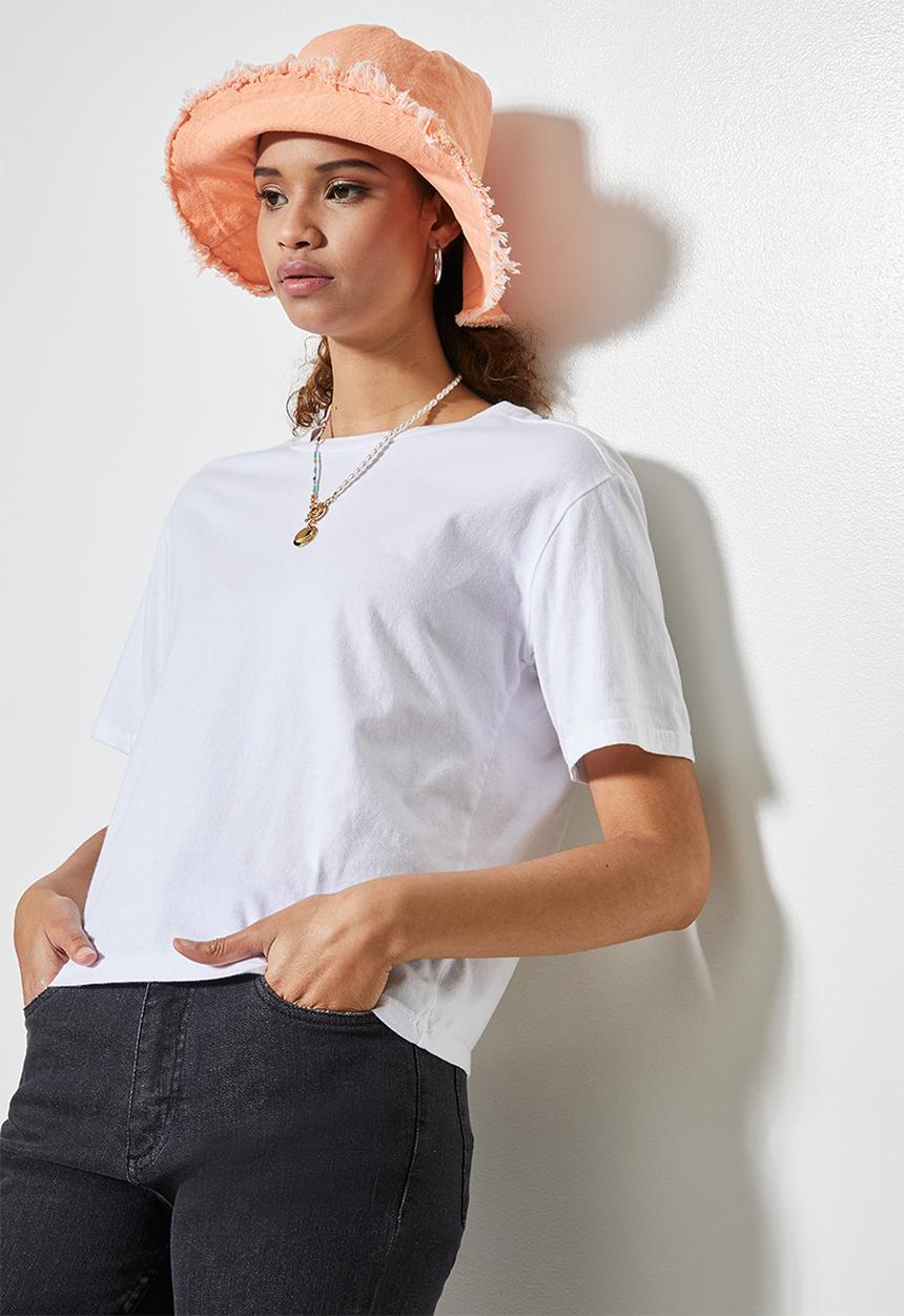 Superbalist - Raw hem bucket hat - pink