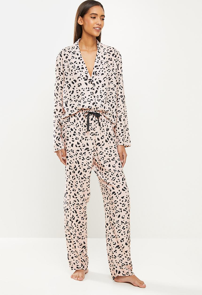 Superbalist - Sleep shirt & pants set - neutral & black