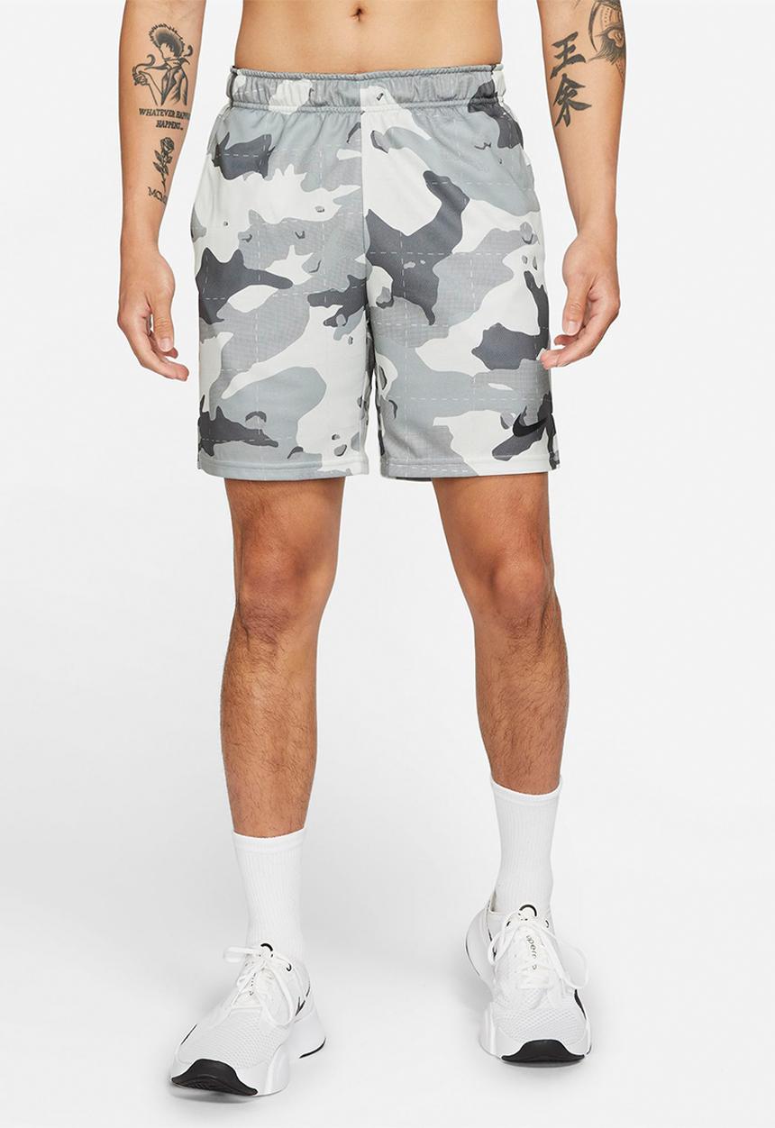 Nike - Nike df camo aop short 5.0 - grey & black