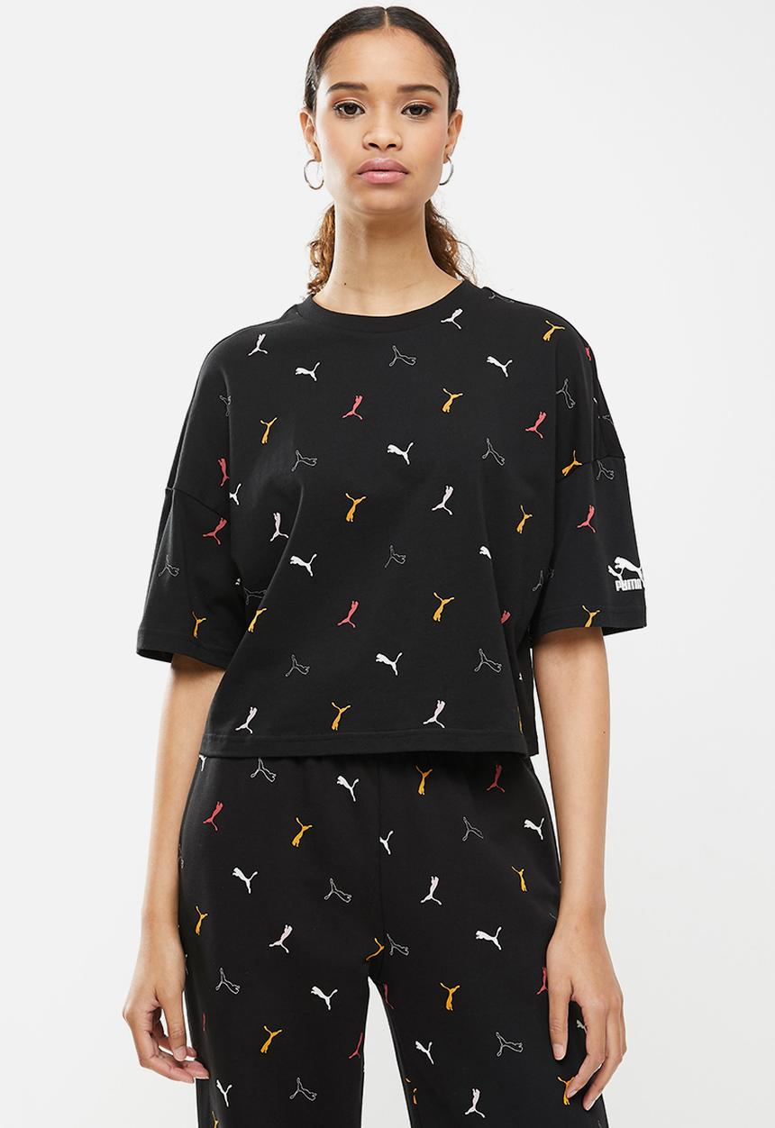 PUMA - Classics graphics aop boyfriend tee - puma black