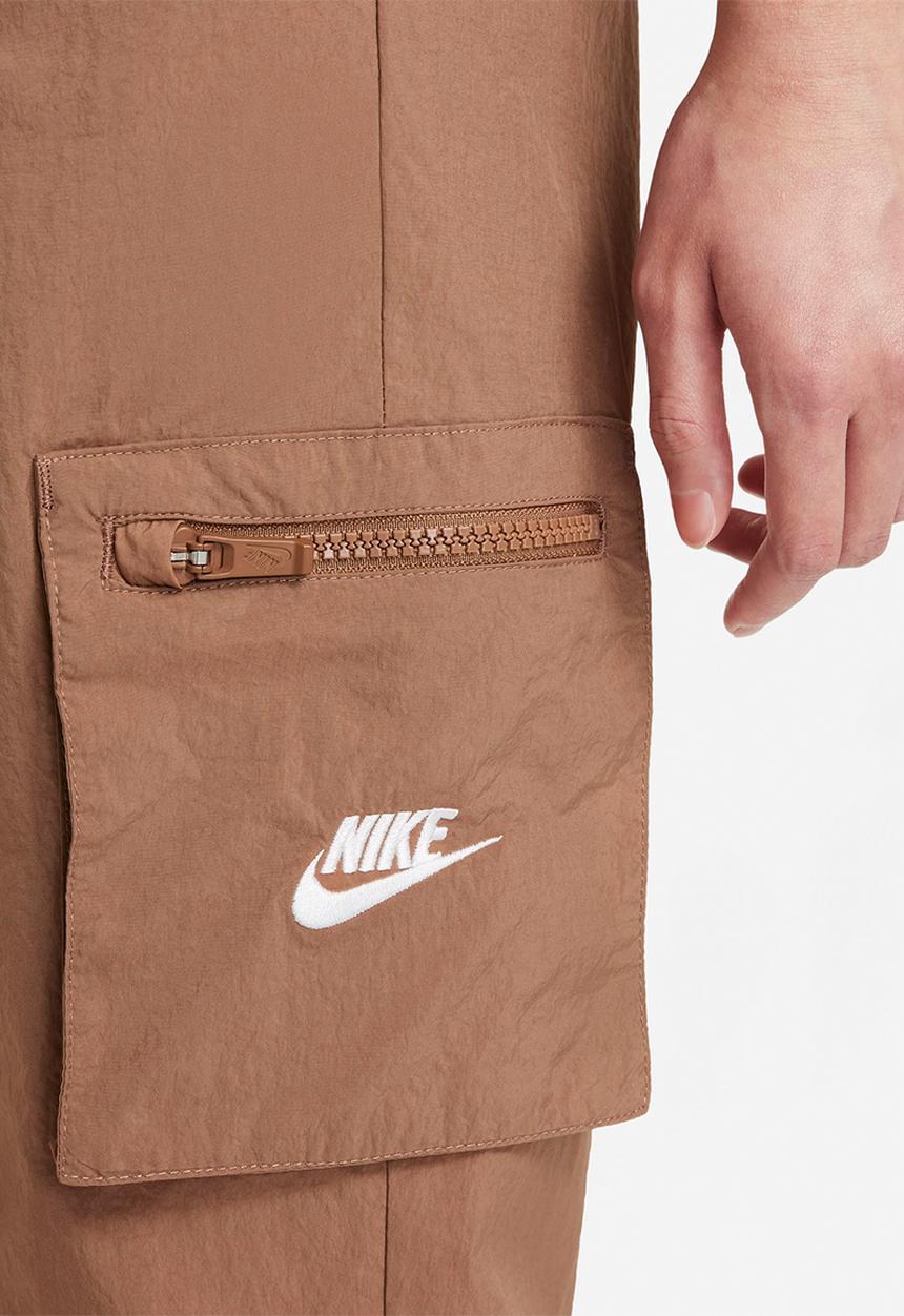 Nike - Woven cargo pant - brown