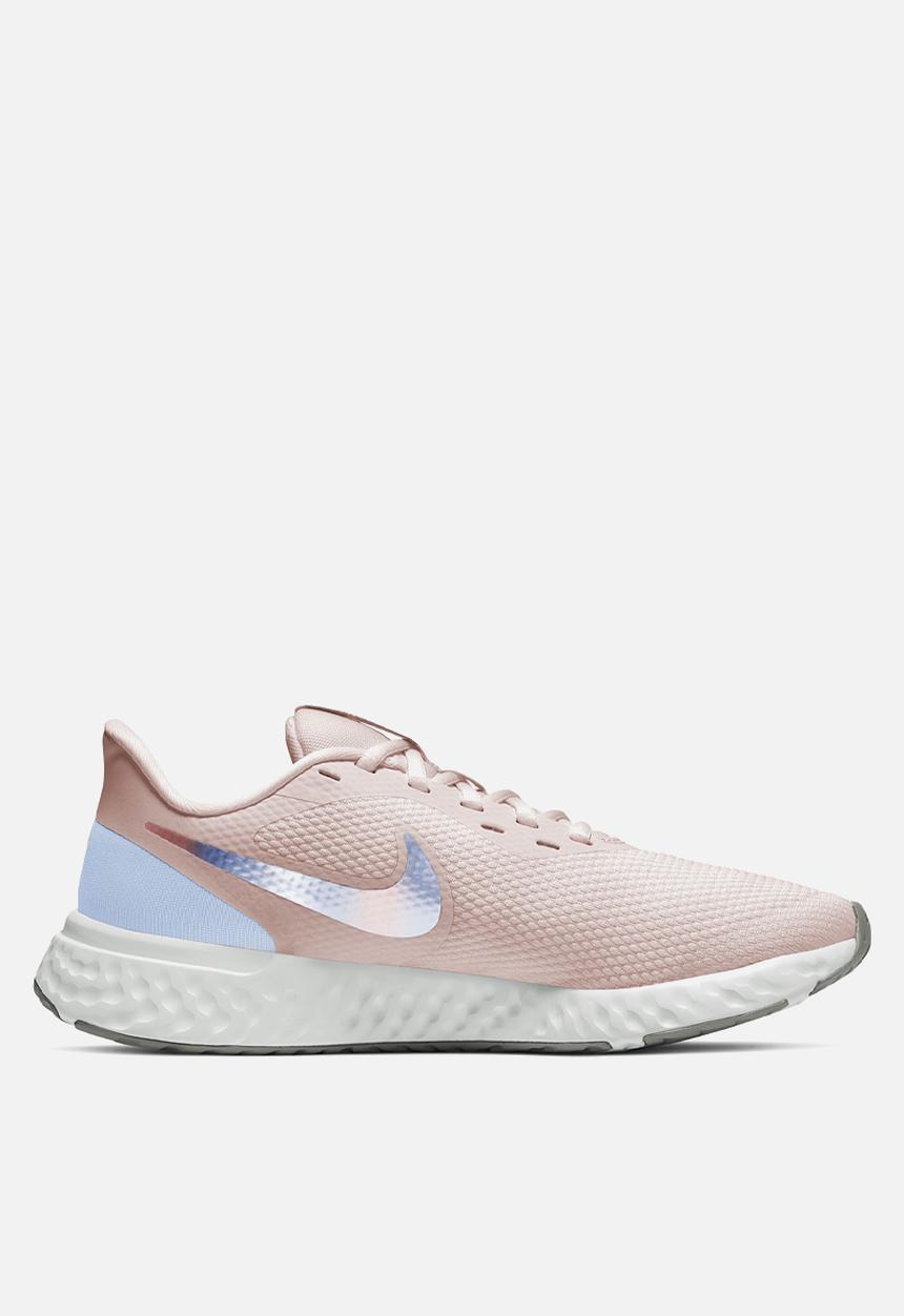 Nike - Wmns Nike revolution 5 - barely rose/hydrogen blue-mtlc pewter