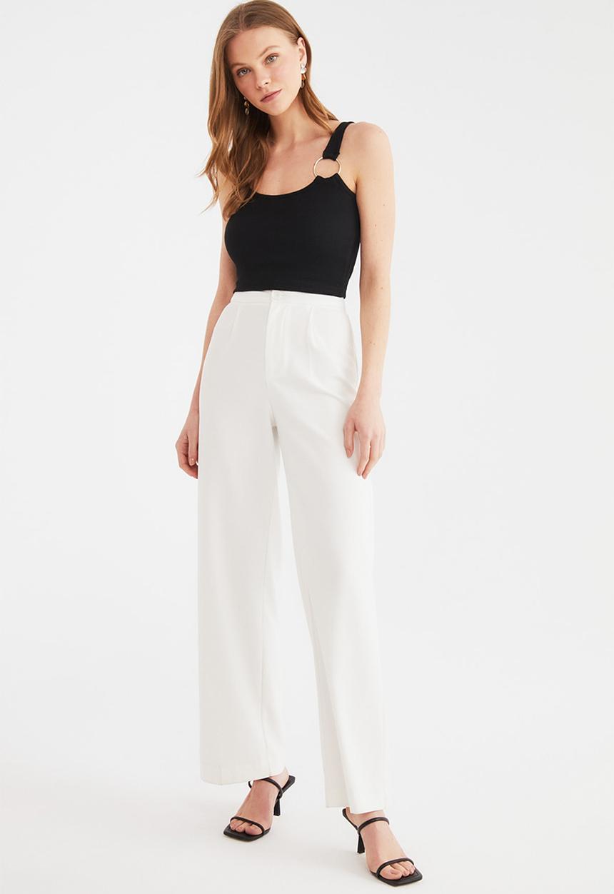 Trendyol - Ring detailed knitted blouse  - black