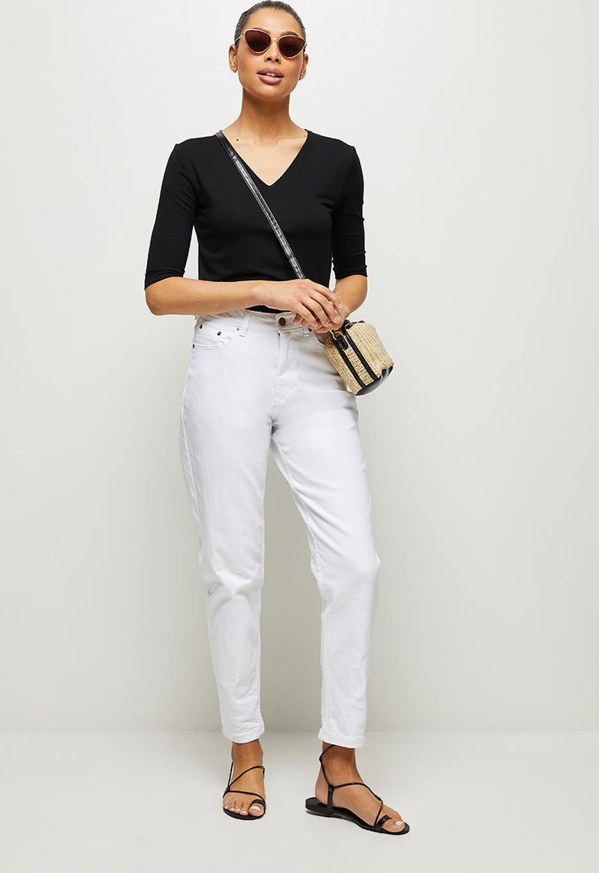 edit - Conscious basic ballet sleeve vneck tee - black