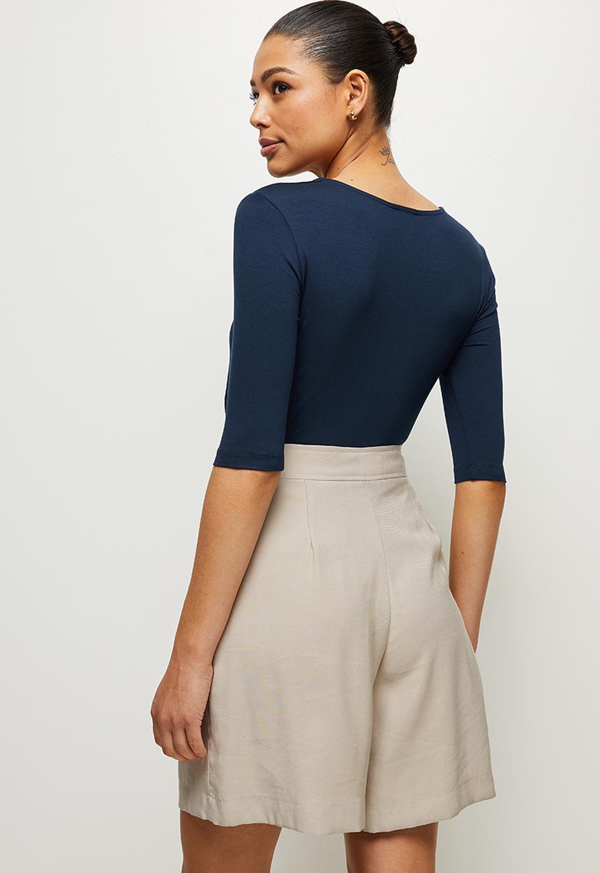 edit - Conscious basic ballet sleeve vneck tee - navy