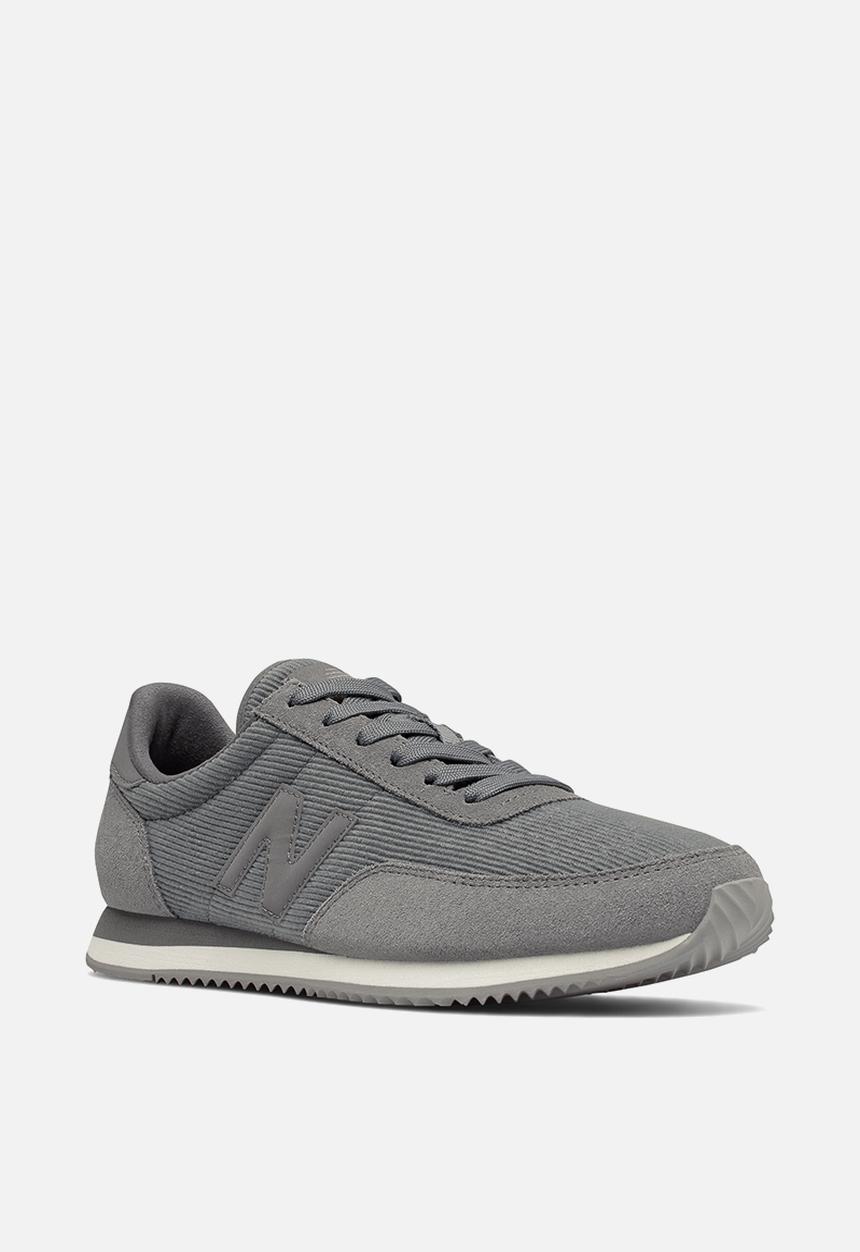 New Balance  - 720 v1 - grey (030)