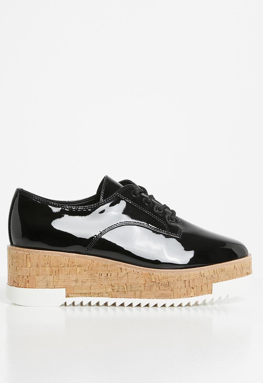 ALDO - Weralia0 flatform brogue - black
